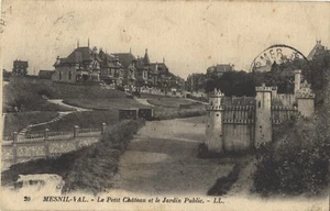 MESNIL VAL 50 Petit Château Jardin Public CPA écrite à M QUENDERF à CRUGUEL 1923 - Imagen 1 de 2