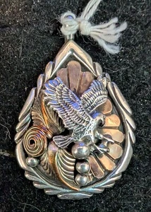 Vintage Sterlingsilber Adler mit Gold gefüllten Blättern Anhänger Gr. 1-1/2" mal 1" - Bild 1 von 3