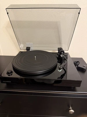 Fluance RT81 Elite HiFi Vinyl Turntable Record Player - Image 1 of 4