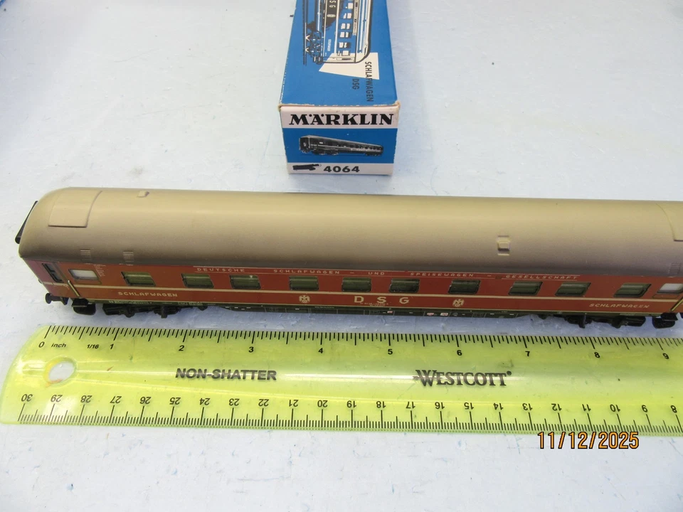 HO - Marklin 4064 Metal  Dining Car  "DSG" - LNIB - Image 1 of 4