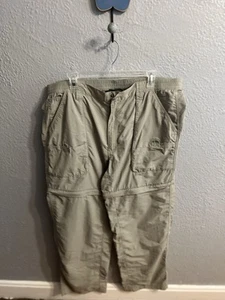 Field & Stream Pants Size Large men Green Utility Cargo Outdoor Hiking - Picture 1 of 9