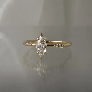 Fede Nuziale Solitario Moissanite Marchesa 1.10TCW Vintage Oro Giallo Massiccio 14k - Foto 1 di 4