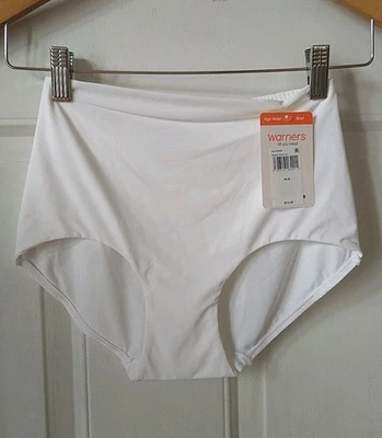 WARNERS WOMEN WHITE SMOOTH HIGH WAIST BRIEF PANTY, SIZE M/6 - Image 1 of 2