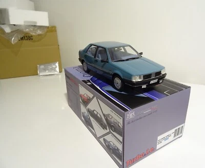 FIAT CROMA Turbo i.e. 1985 Blue Lipari  1/18 Laudoracing LM138C - Immagine 1 di 4