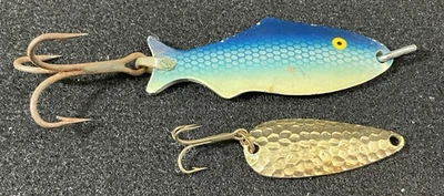 Lot of 2 Vintage Metal Fishing Lures Pflueger Last Word & Atlantic Lures Spoon - Image 1 of 4