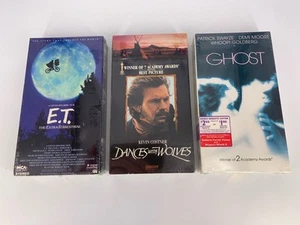 E.T. VHS 1988 Green, Dances With Wolves, Ghost Sealed VHS Lot - Bild 1 von 8