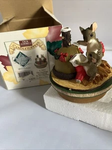 Fitz & Floyd 2001 Charming Tails Candle Topper "The Stockings were hung.." - Picture 1 of 5