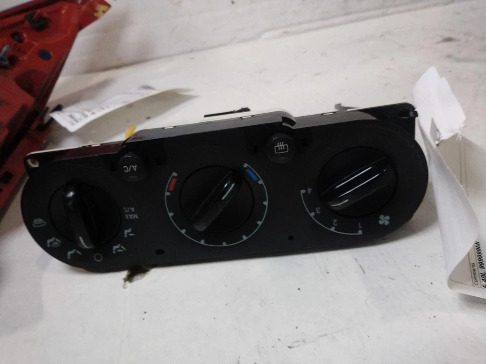 2005 Ford Expedition A/C Selector Switch OEM Green 2L1H19980AE 200K Miles - Image 1 of 4