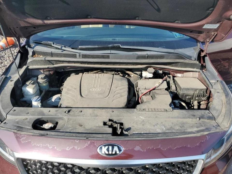 Brake Master Cylinder Fits 15-21 SEDONA 3037236 - Image 1 of 4