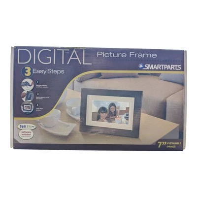 Smartparts SP700W 7" Digital Photo Picture Frame Open Box. - Image 1 of 3