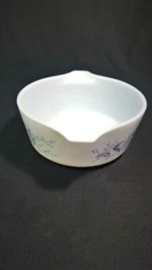 Pyrex Vintage Glassware Colonial Mist (Blue on White) - Picture 1 of 7