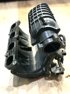 UPPER INTAKE MANIFOLD fits NISSAN ALTIMA 2007 - 2013 - Bild 1 von 8