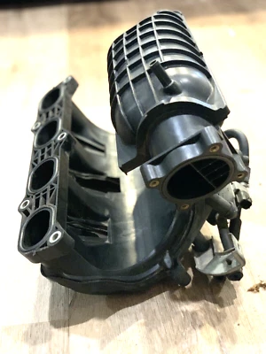 COLECTOR DE ADMISIÓN SUPERIOR PARA NISSAN ALTIMA 2007-2013 Foto 1 de 4