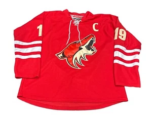 Phoenix Coyotes Reebok Shane Doan Fight Strap Hockey Jersey Size 50 - Picture 1 of 10