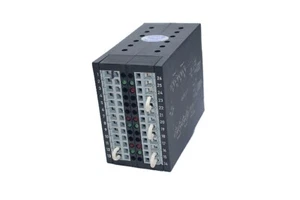 Elobau 462121E1U1 SAFETY CONTROL UNIT - Picture 1 of 5