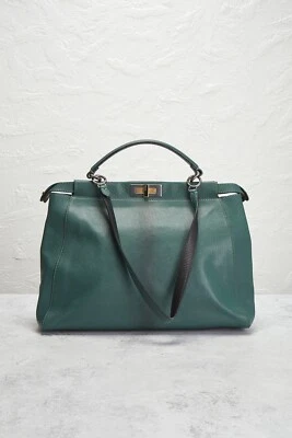 Сумочка Fendi Peekaboo зеленая - Изображение 1 из 4