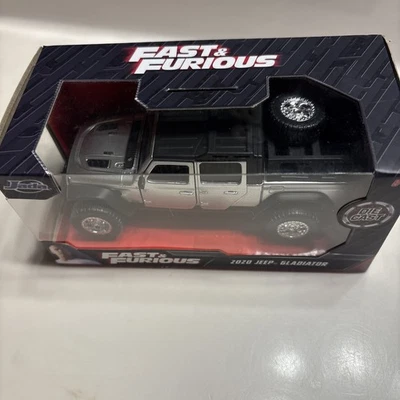 2020 Fast & Furious 2020 吉普角斗士收藏系列压铸 1: 32 比例全新 — 第 1/4 张图片