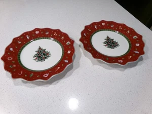 VILLEROY BOCH TOY'S DELIGHT LOT OF 2 SALAD PLATES - Picture 1 of 2