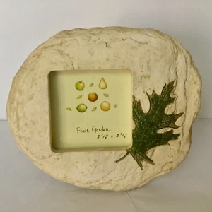 Picture Frame Resin Stone Look Leaf Holds 2.5x2.5” Photo Fruit Garden VTG B11 - Picture 1 of 8
