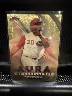 2022 Topps Finest Aura of Excellence Ken Griffey Jr Superfractor 1/1 #AE-KG - Image 1 of 3