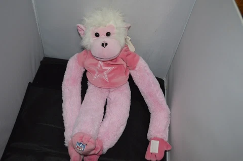Dallas Cowboys Monkey Plush Pink 18" D9 Cover