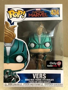Funko Pop! Marvel CAPTAIN MARVEL "VERS" Game Stop Exclusive Bobble-Head NEW - Picture 1 of 6