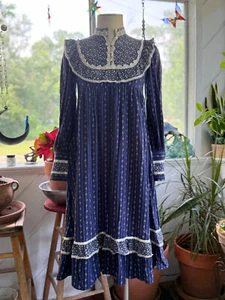 Vestido Darling Empire Cintura Azul Calico Pradera de GUNNE SAX, Talla M - Imagen 1 de 8
