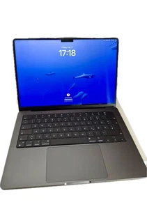 Apple MacBook Pro 14 Zoll (2024), Apple M4, 16 GB RAM, 512 GB SSD, Space Black - Bild 1 von 9