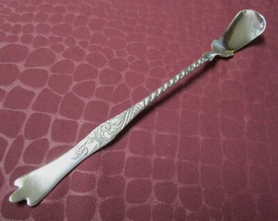 Cuchara de rábano picante Lennox II 1892 Rogers Specialty plateada sin monograma bu Foto 1 de 4