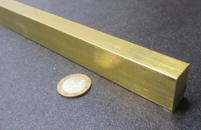 Barra plana de latón 360 5/8" de grosor x 1,00" de ancho x 72,0" de largo Foto 1 de 4
