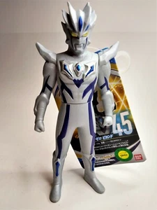 Bandai Ultraman Ultra Hero Series #45 Ultraman Zero Beyond - NUEVO Stock de EE. UU. - Imagen 1 de 6
