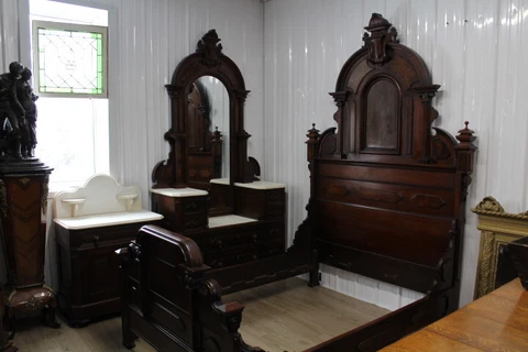 Great 3 Pce Victorian Walnut Antique Bedroom Suite Marble Top Original Finish Cover