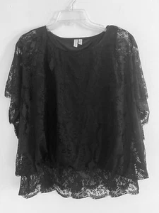 Madison Women’s Black Lace Overlay Stretch Blouse Top Size Small - Picture 1 of 9