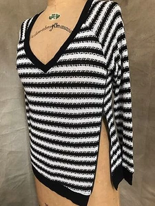 Women's STRIPED SWEATER Top EXPOSED ZIPPER Black & White SANCTUARY Casual Thin S - Picture 1 of 6