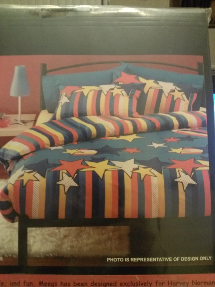 Meegs Megan Castran Harvey Norman Popstars ЛОСКУТНОЕ ОДЕЯЛО ЧЕХОЛ И НАВОЛОЧКА КОМПЛЕКТ ПОСТЕЛЬНОГО БЕЛЬЯ - Изображение 1 из 1