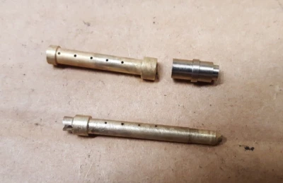 Honda GL1000 1977 1978 1979 Goldwing carburador tubo de emulsión aguja boquilla de chorro OEM Foto 1 de 4