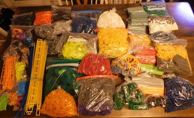 K'nex HUGE BULK lot 30 lbs Sorted Rods Connectors Tracks Motors Parts Lot A - Image 1 of 4