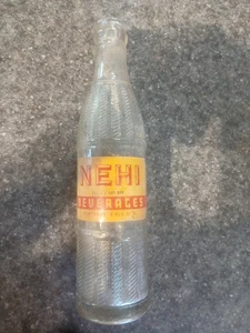Bottiglia di soda trasparente vintage NEHI 9 fl oz bottiglia corona reale rosso arancione - Foto 1 di 3