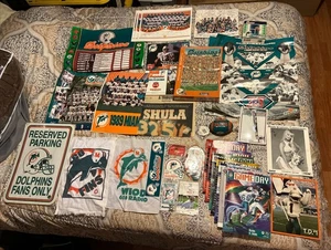 (44) Miami Dolphins Memorabilia lot POSTERS, CALENDARS, PHOTOS, AUTOS, PROGRAMS+ - Picture 1 of 15