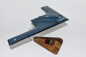 420th Flight Test Squadron, B-21 Raider, 18 Zoll Mahagoni Modell - Bild 1 von 8
