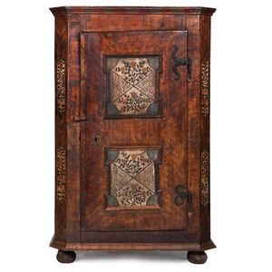 18th Century Northern European Grain-Painted Antique Wardrobe or Cupboard - Picture 1 of 24