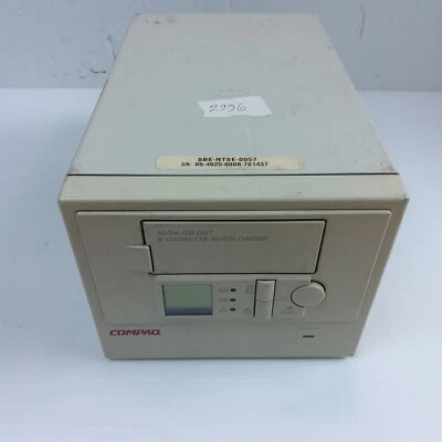 Compaq 6 cassettes autoloader - Image 1 of 2
