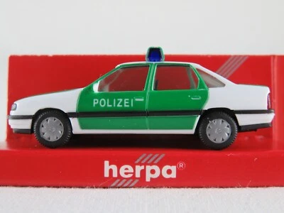 Herpa 4130 Opel Vectra A GL Stufenheck (1988) "POLIZEI (D)" 1:87/H0 unbesp./OVP - Bild 1 von 4