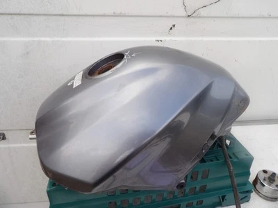 Tanque de combustible yamaha fjr 1300 (2006) Foto 1 de 4