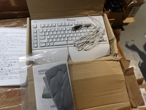 Kinesis Maxim USB Adjustable ergonomic Keyboard - KIN210 - new in box - Picture 1 of 1