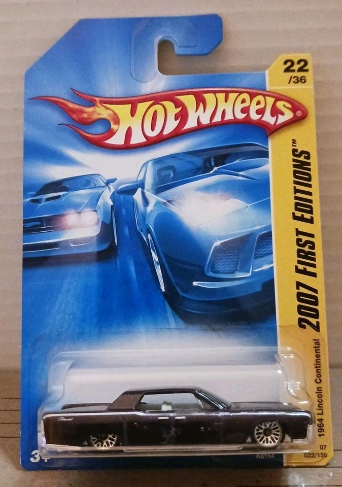 HOT WHEELS 2007 First Editions 1964 LINCOLN CONTINENTAL 1:64 Scale Model - Image 1 of 4
