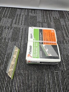 (2000 PIECE) Paslode 650381 Framing Nail 30° Round Head, 2" x .113 Ga - Picture 1 of 6