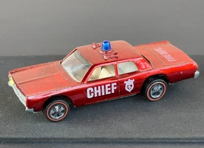 De colección Hot Wheels Redline 1970 Red Fire Chief Cruiser - Cúpula Azul, ¡sin precio base! Foto 1 de 4