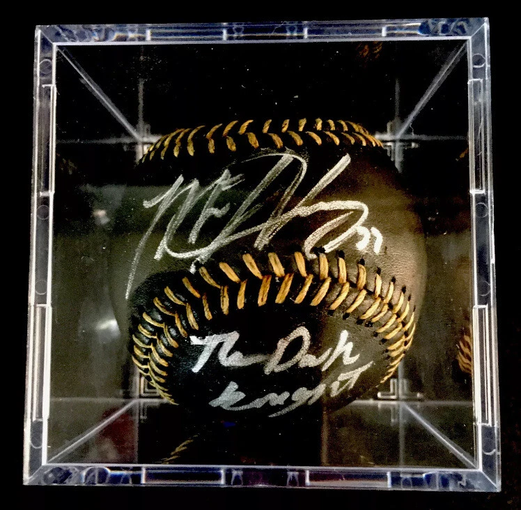 Matt Harvey NY Mets Autografiado Firmado Béisbol FANÁTICOS CERTIFICADO DE AUTENTICIDAD CON Insc ¡DARK KNIGHT! Foto 1 de 4