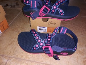 chacos marquise pink